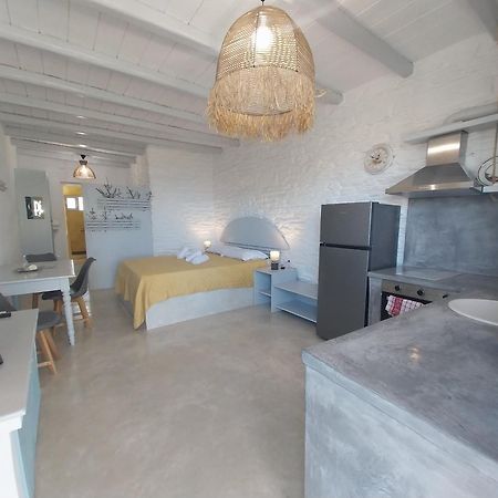 Richie'S Sea View Romantic Residences Ipsila Exterior photo