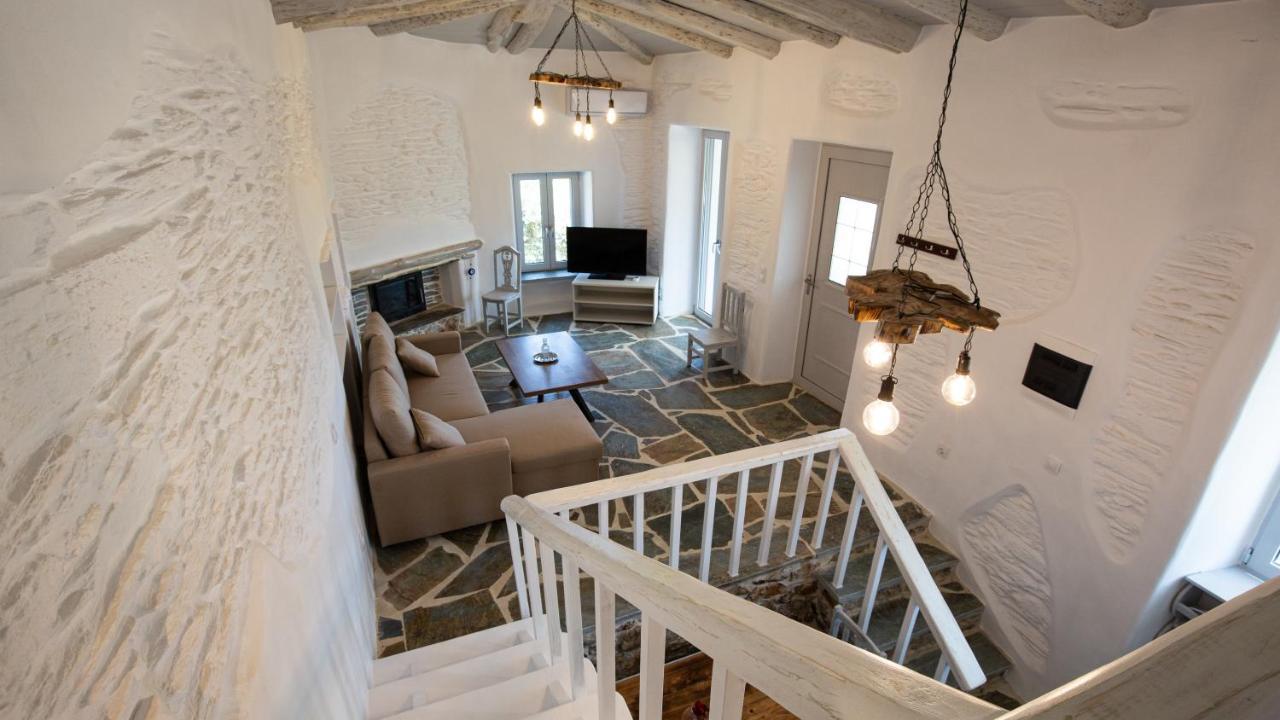 Richie'S Sea View Romantic Residences Ipsila Exterior photo
